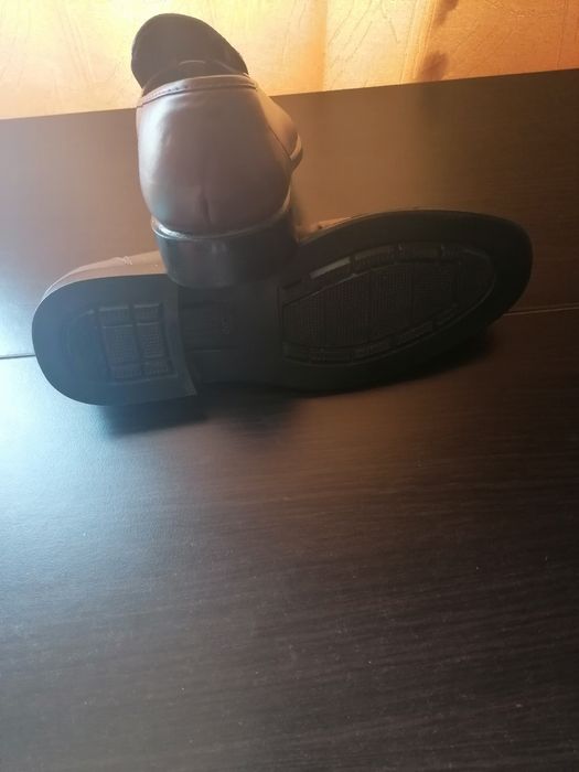 Pantofi eleganți pentru bărbați, mărimea 43