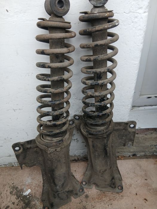 Продам запчасти на ауди 80 б4