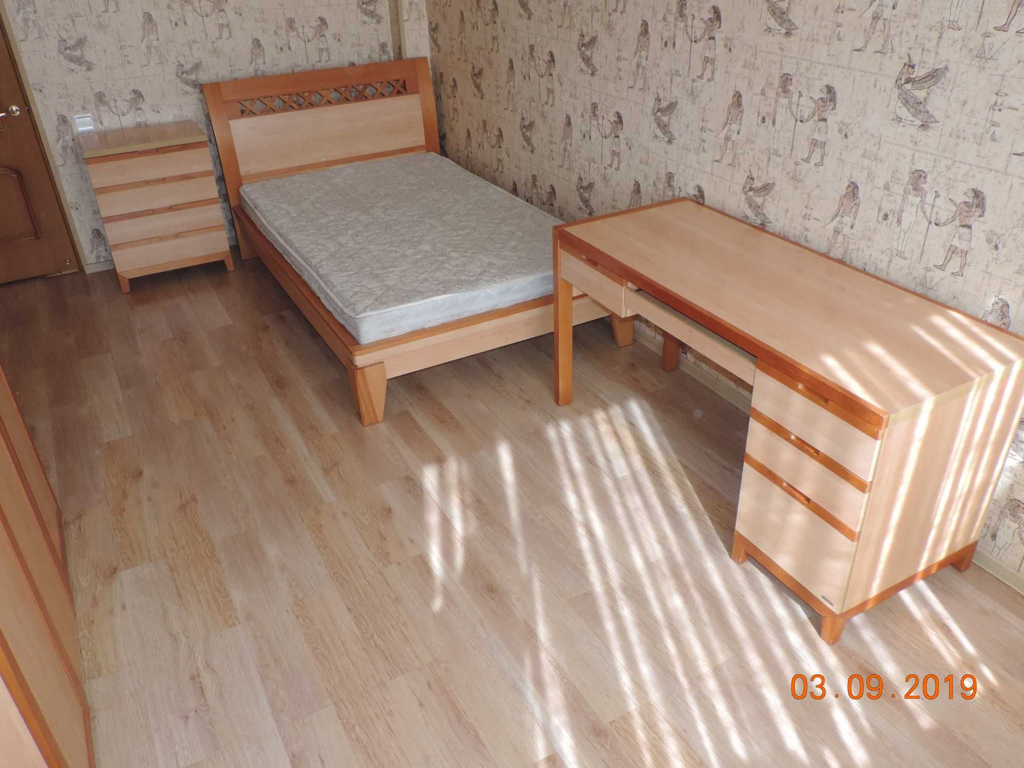 Продам добротную подростковую (детскую) комнату. Торг.