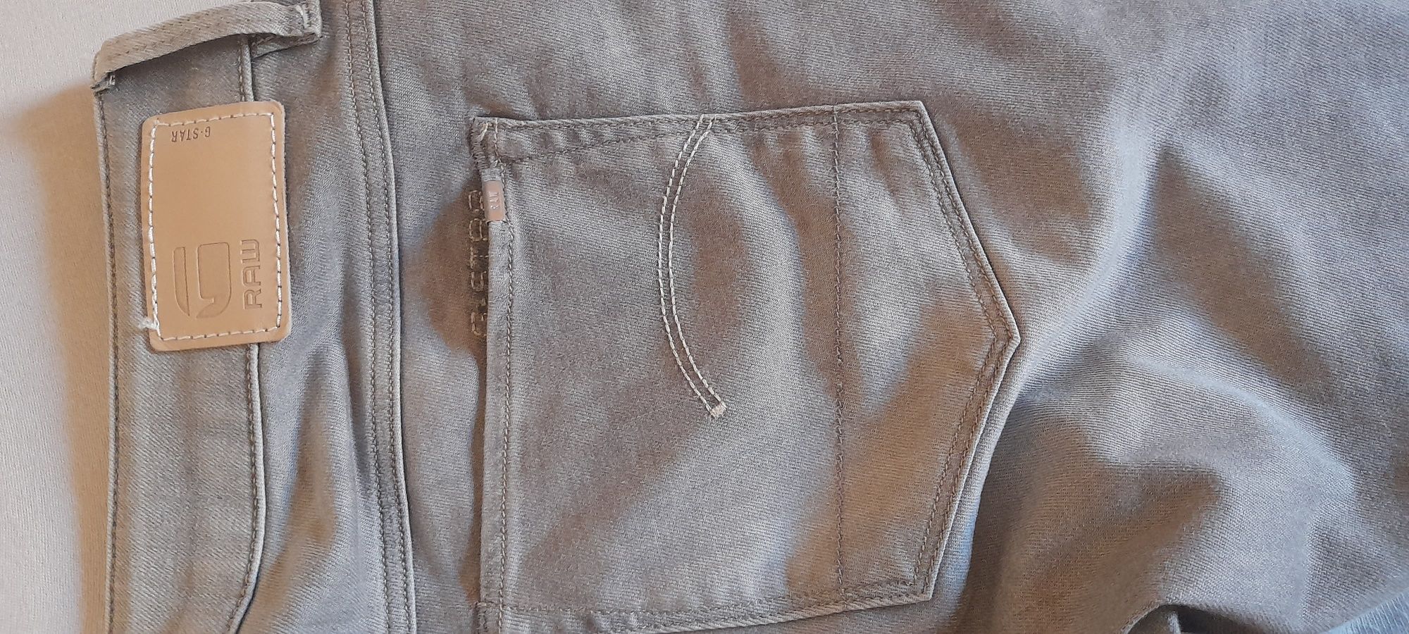 Чисто нови дънки G star raw с етикет, размер М 30/32