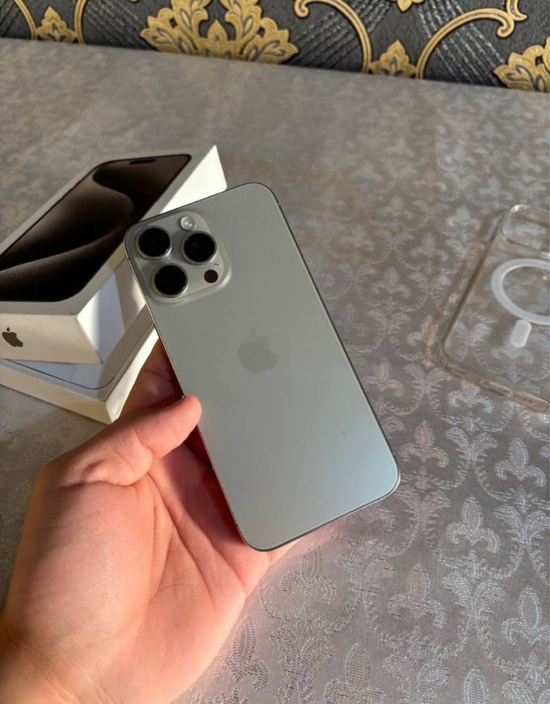 iPhone  15 Pro max