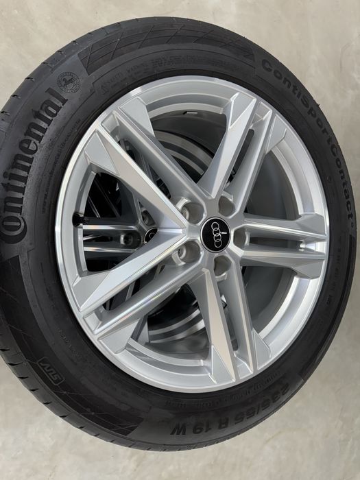 Jante Audi Q5 R19 Originale FY Continental de vara 80%