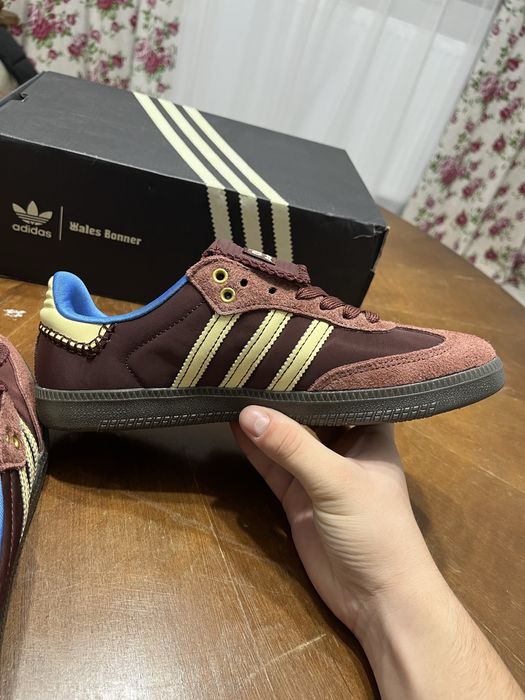 Papuci Adidas Wales Bonner