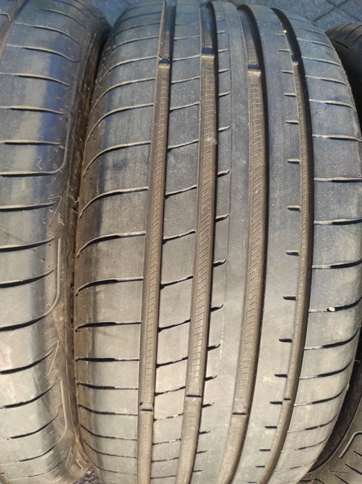 245/45/18 Goodyear
