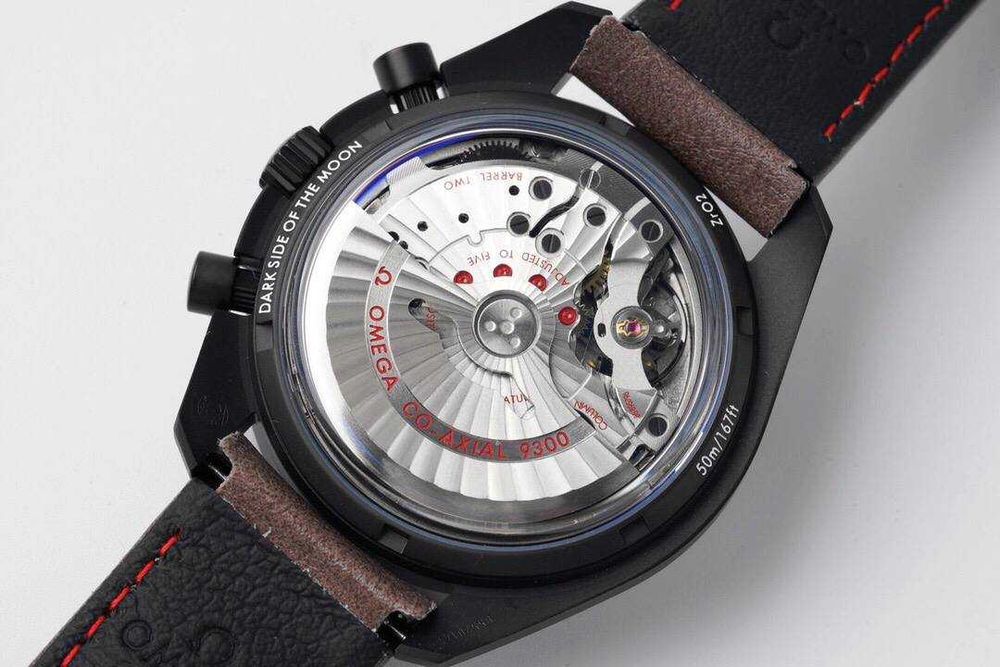 omega speedmaster darkside of the moon