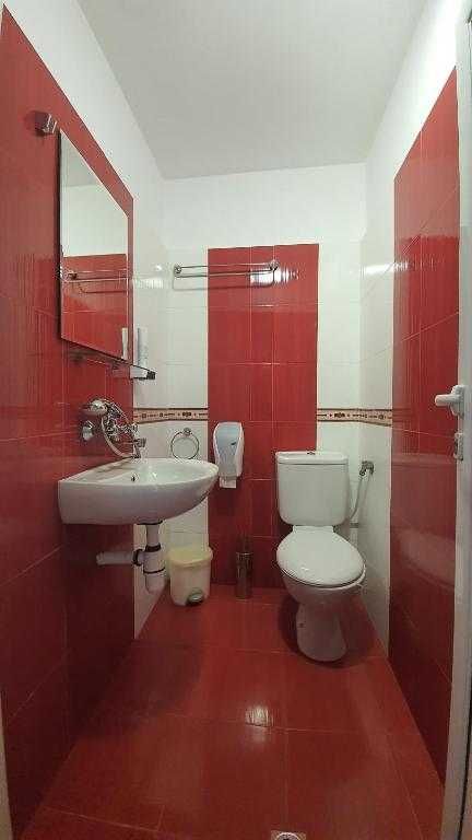 Продава се Хотел в Севлиево - 450 кв.м за 778 €/кв.м - Снимка #8