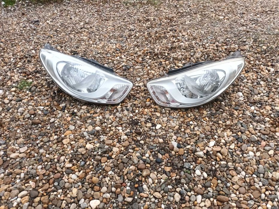 ляв и десен фар за хюндай и10 2010 - 2013 HYUNDAI I10