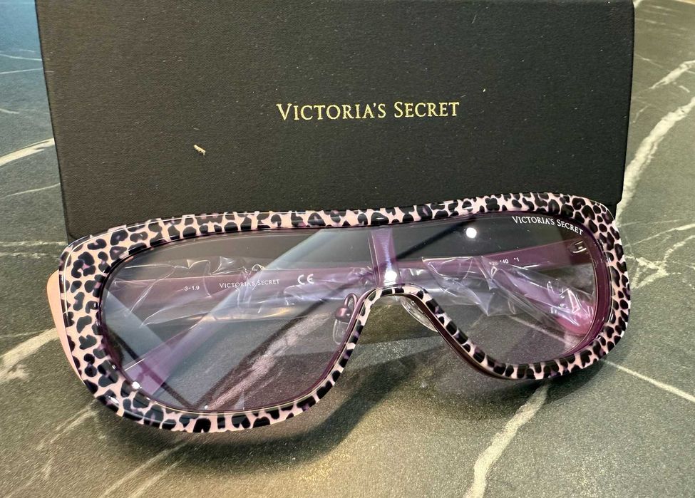 нови оригинални очила Viktoria's Secret