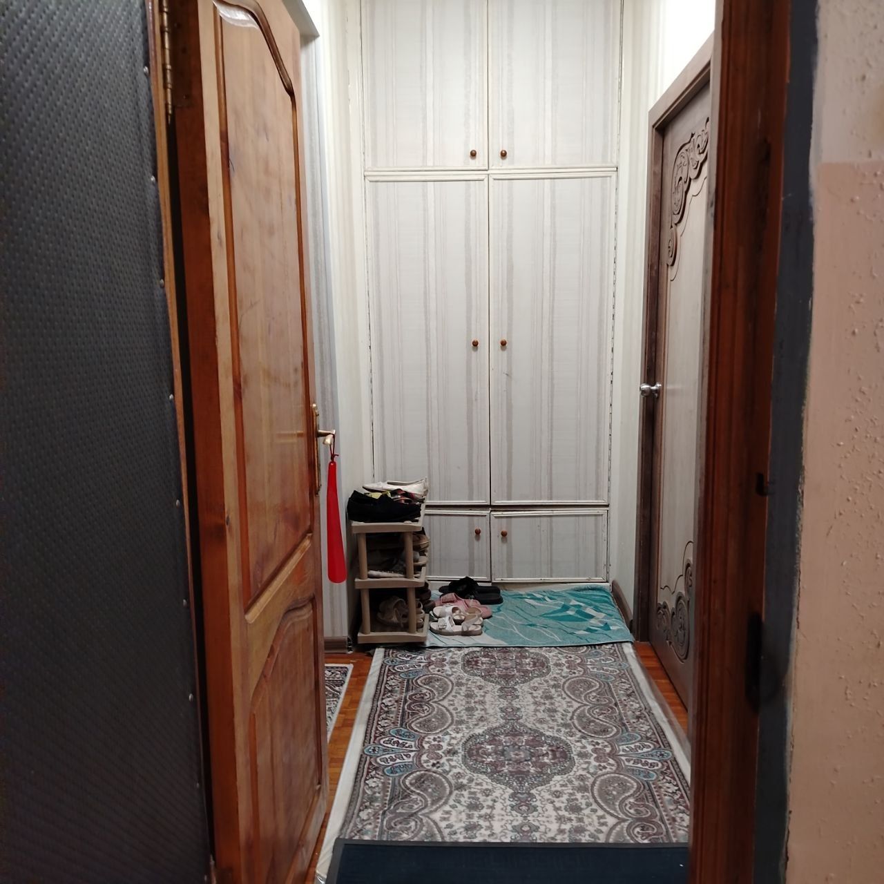 2 хоналм Сотилади, Продаётся 2-х комнатная 141 кв/м [57+12+72] Себзар/