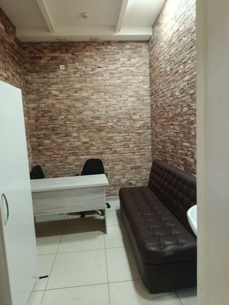 СРОЧНО ПРОДАЕТСЯ Чирчик ш. Горпарк 500ка НЕ ЖЫЛОЙ 280 м²
