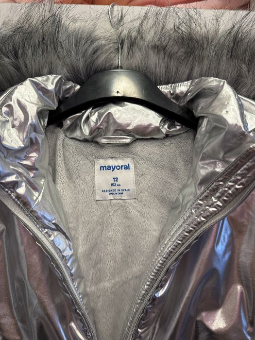 Зимна парка на марката Майорал