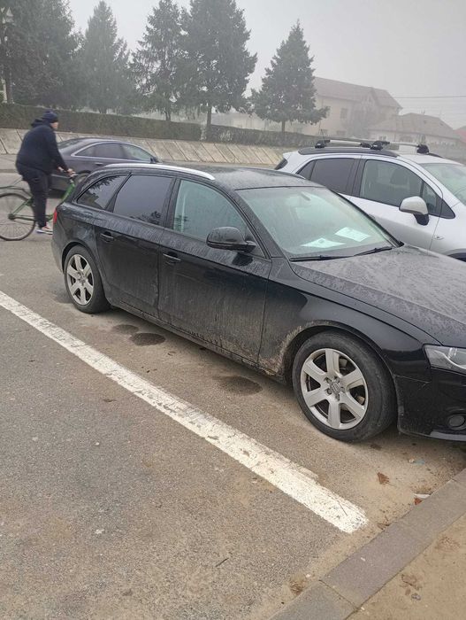 Audi A4 B8 Multitronic, 143 CP