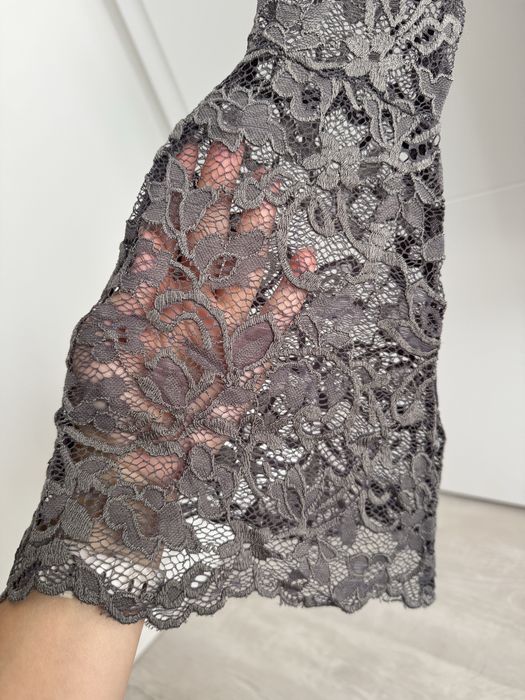 Bluza maneca lunga tip clopot cu dantela - nouă