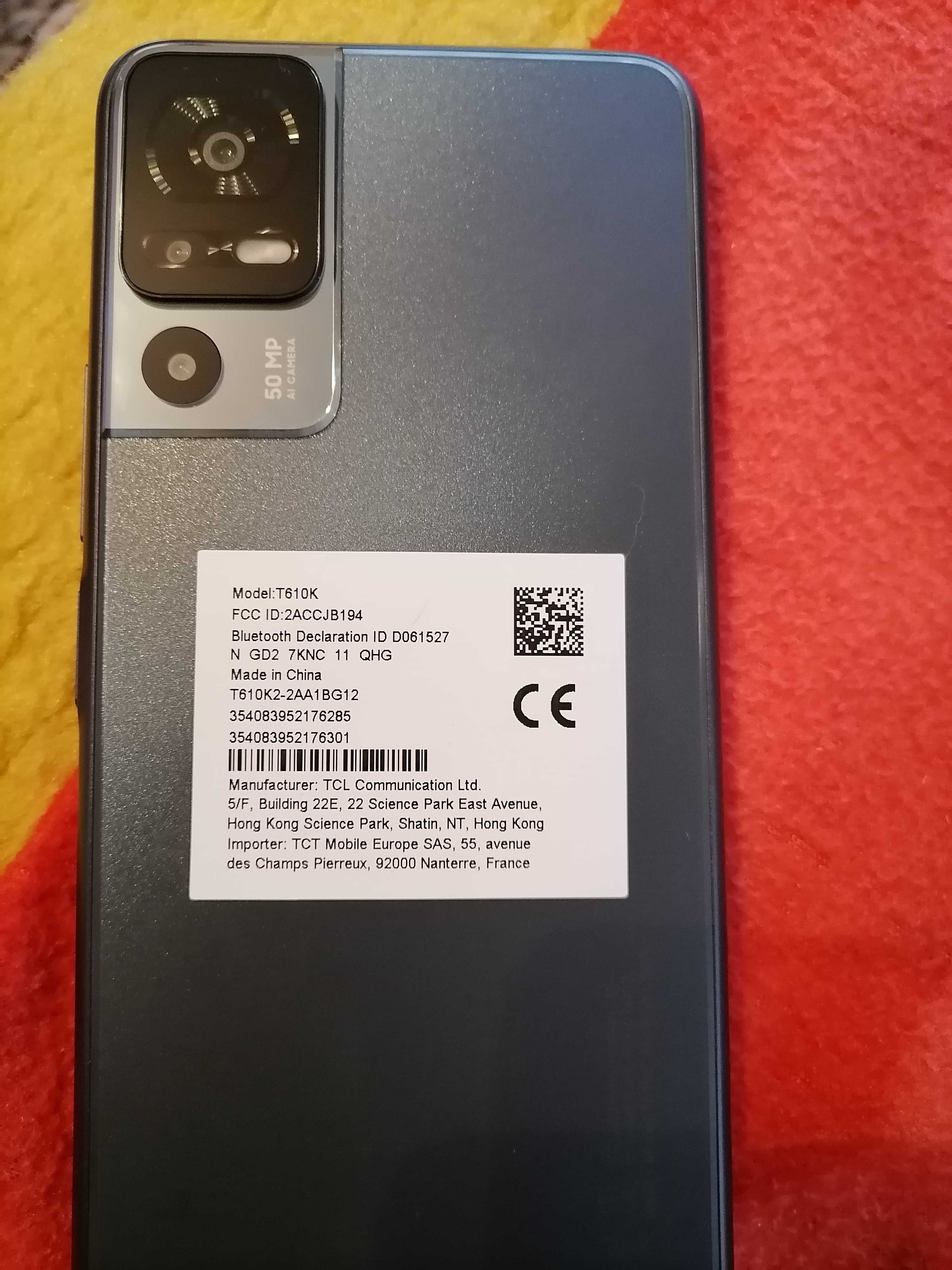 Смартфон TCL 40SE