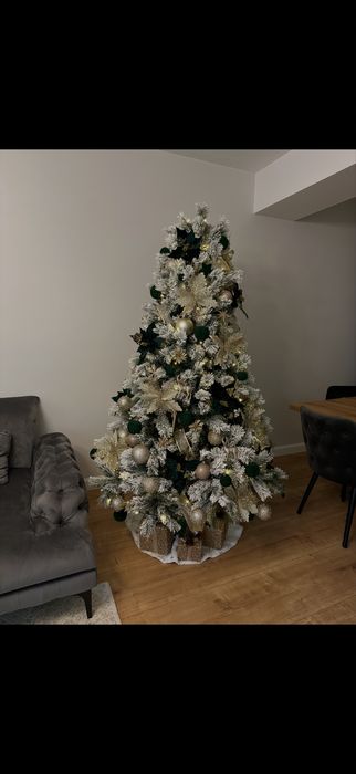 Brad artificial alb , 1200 LEI