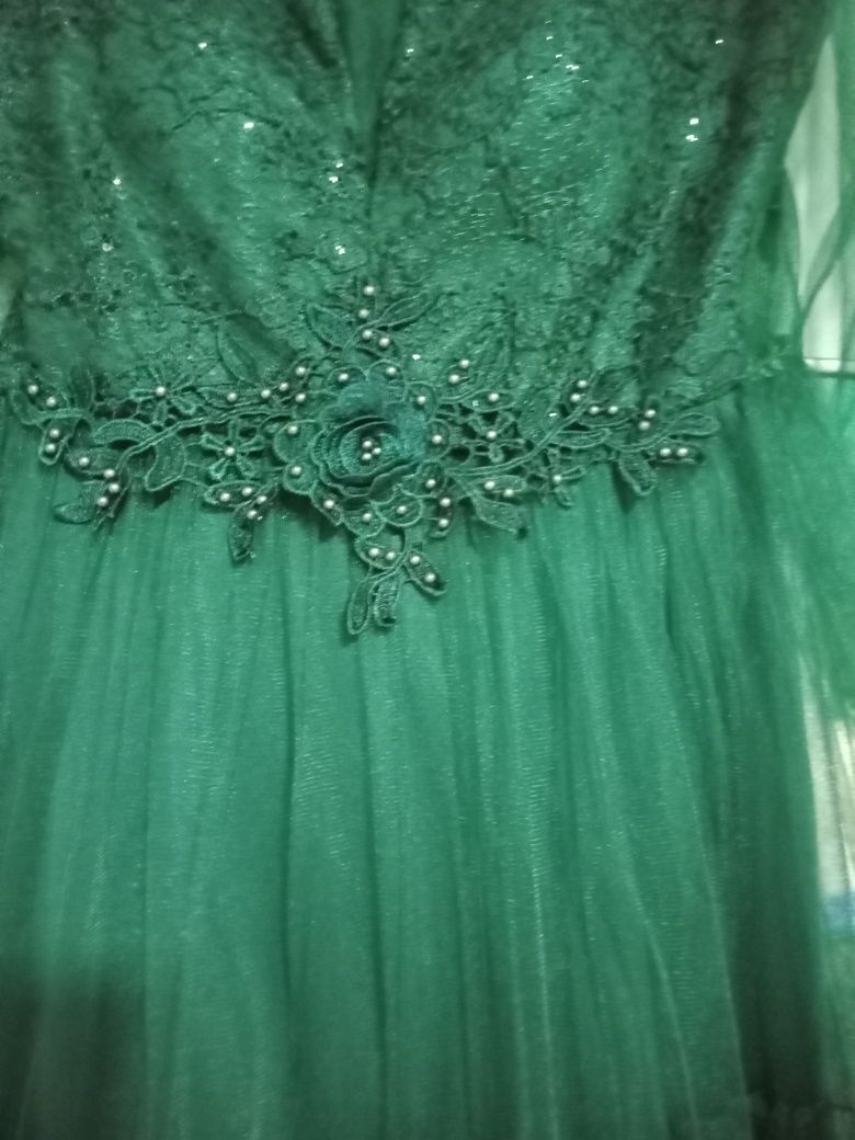 Rochie verde smarald - mărimea M