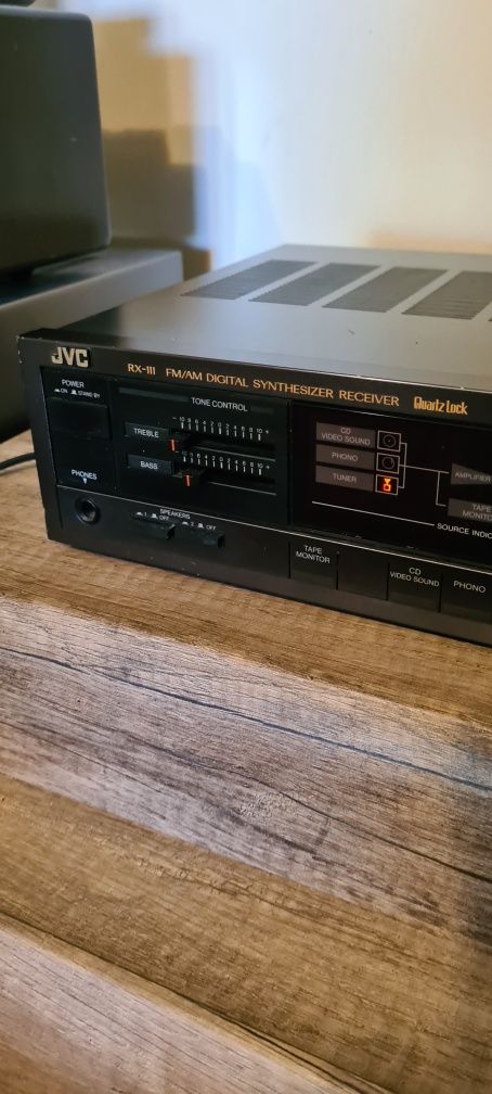 JVC RX 111,amplituner de exceptie,arata ca nou