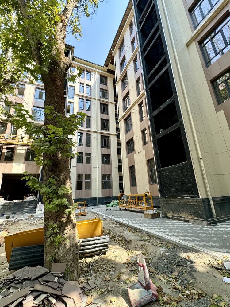 Продается 3- комнатная квартира, ориентир Азиз бозор