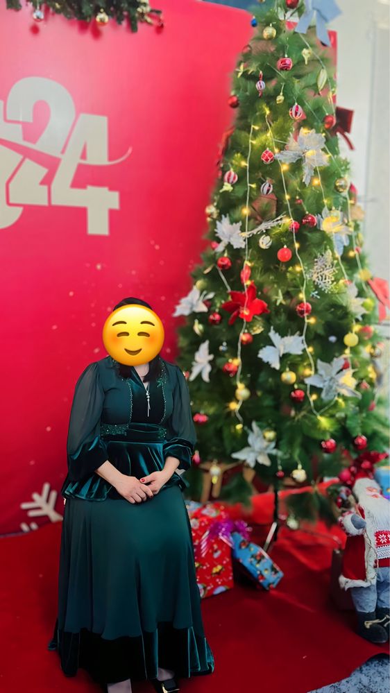 Вечерние платья.
