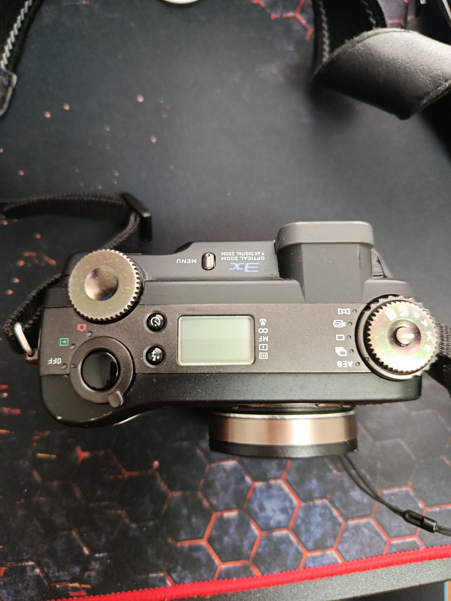 Aparat photo Casio-QV5700 in stare foarte buna Made in Japan
