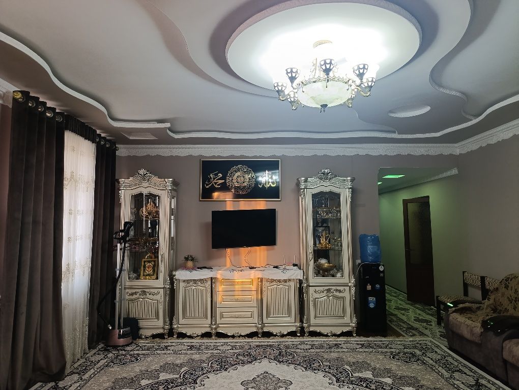 Срочно! Продается 2 комнатная квартира в новостройке