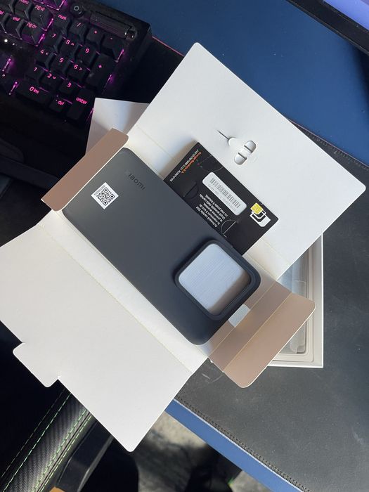 Xiaomi 14 12 gb ram , 512 gb rom