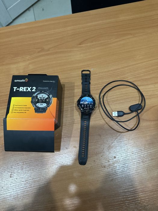 Продам или обменяю Amazfit t-rex 2