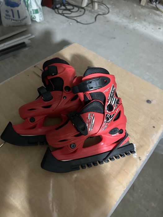 Детские коньки размер от 1 года до 5.