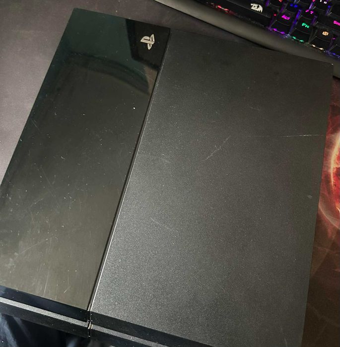 Sony Ps4 1TB + 1 контролер