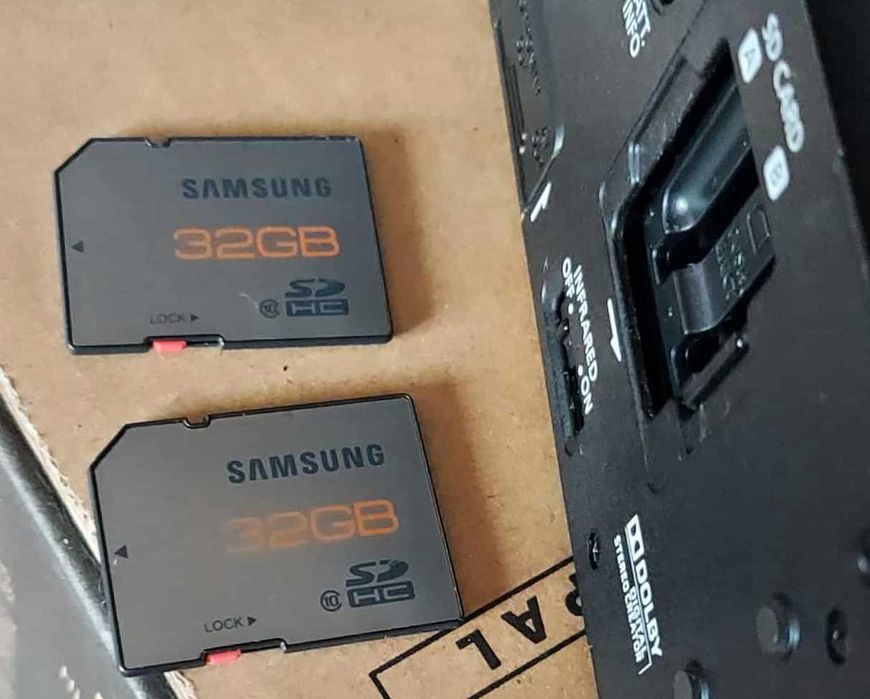 Video Camera semiprofesionala Canon XA10 in stare impecabila