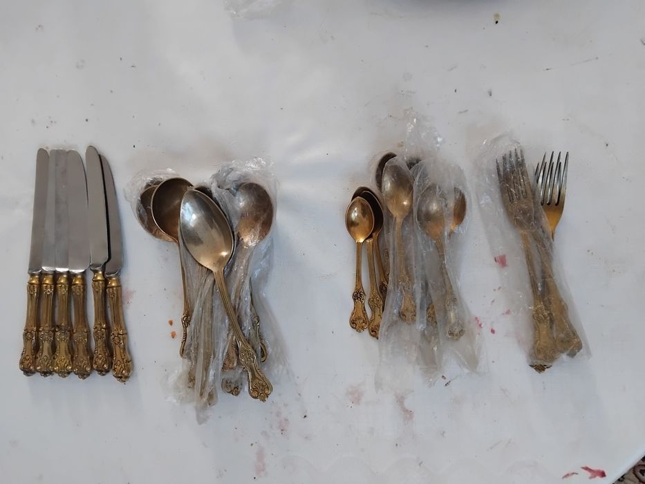 Продам ложки, вилки ножи , чайные ложкии казан