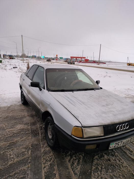 Продам или поменяю Ауди 80 б3 не на ходу нужен ремонт  ценик 300 ка