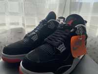 Air Jordan 4 Bred