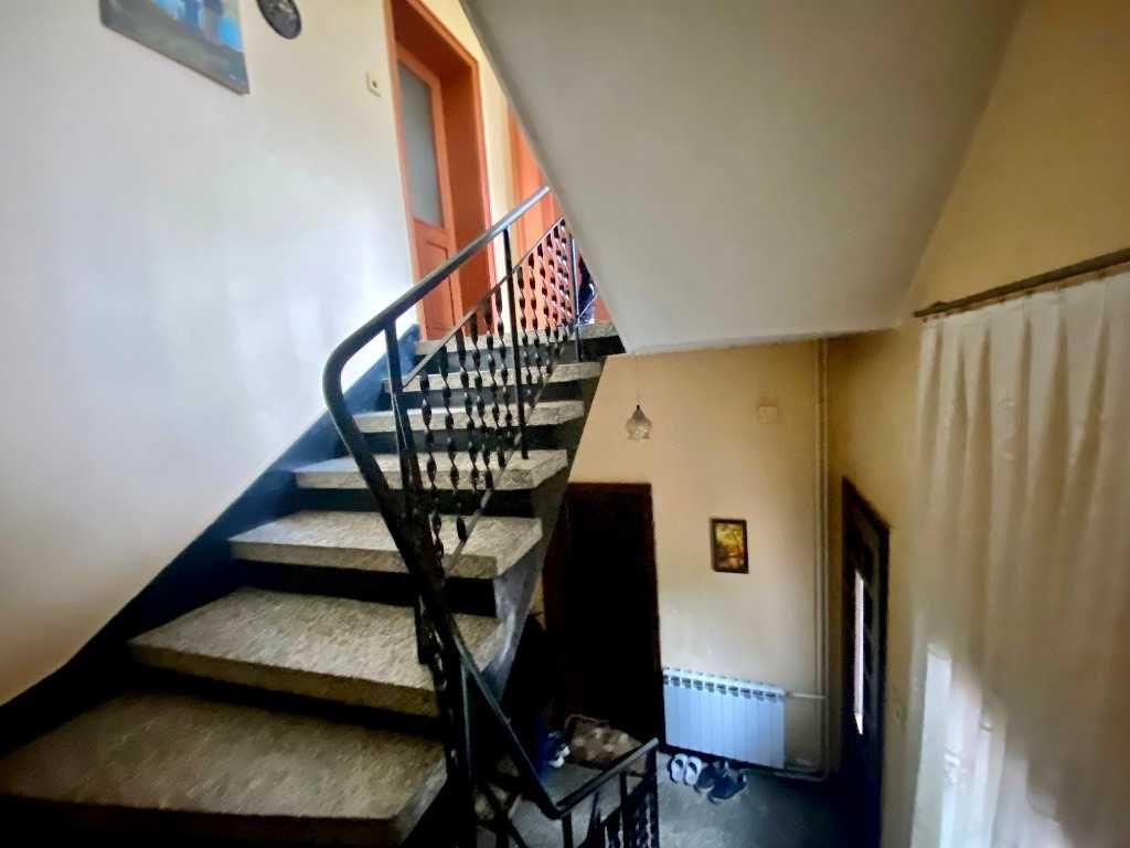 Продава се Къща в Велинград - 430 кв.м за 640 €/кв.м - Снимка #4