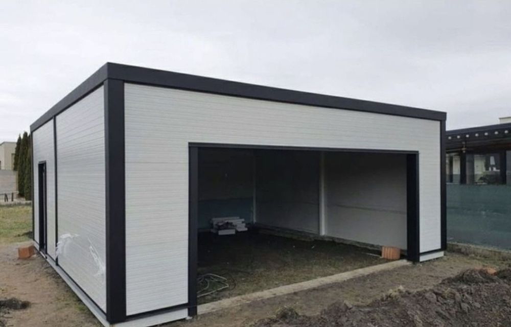 Construim garaje auto pe structura metalica și panouri Sandwich
