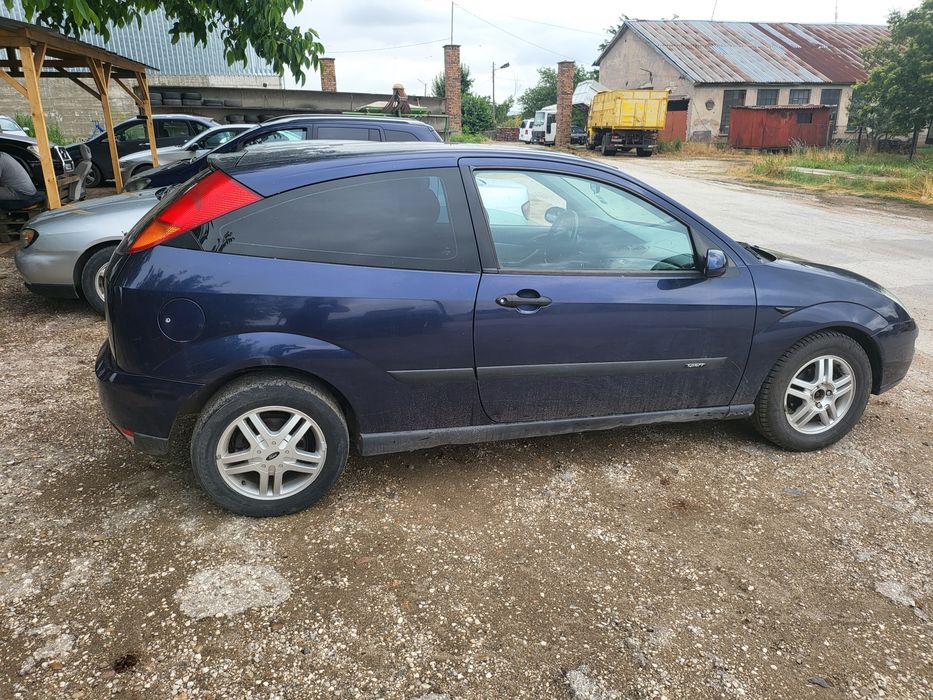 Форд фокус 1.6 бензин НА ЧАСТИ