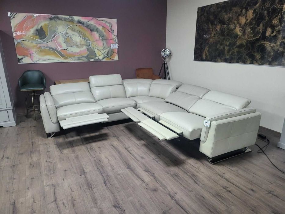 Кремав кожен ъглов диван с електрически релаксиращ механизъм