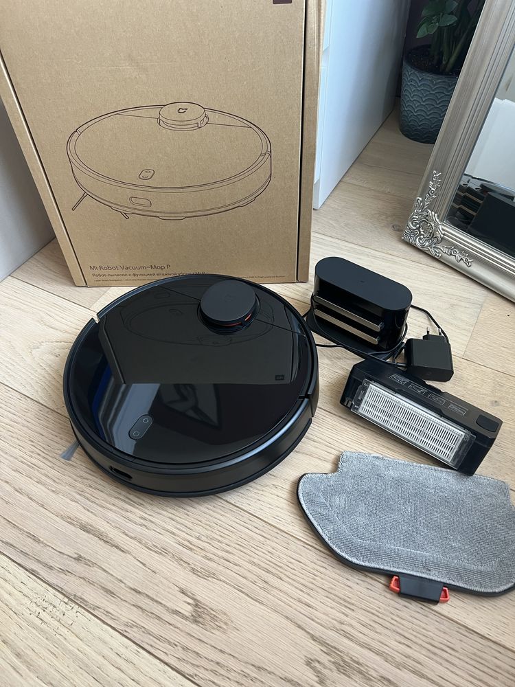 Прахосмукачка робот с миене Xiaomi Mi Robot Mop PRO