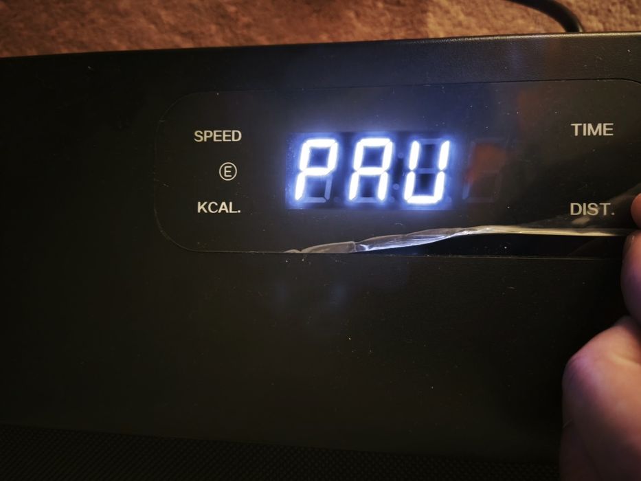 Bandă mers/alergare pentru BIROU (Forte bine întreținută)