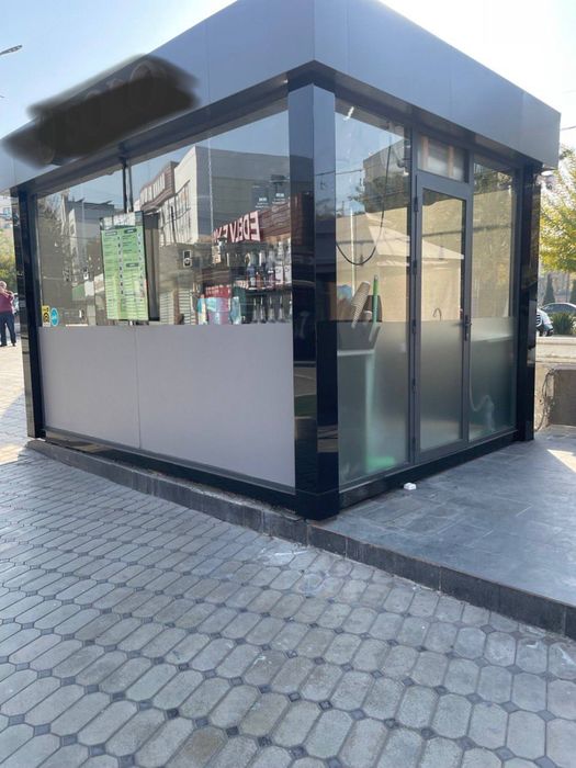 Продаётся готовый торговый киоск с мебелью, состояние идеал.