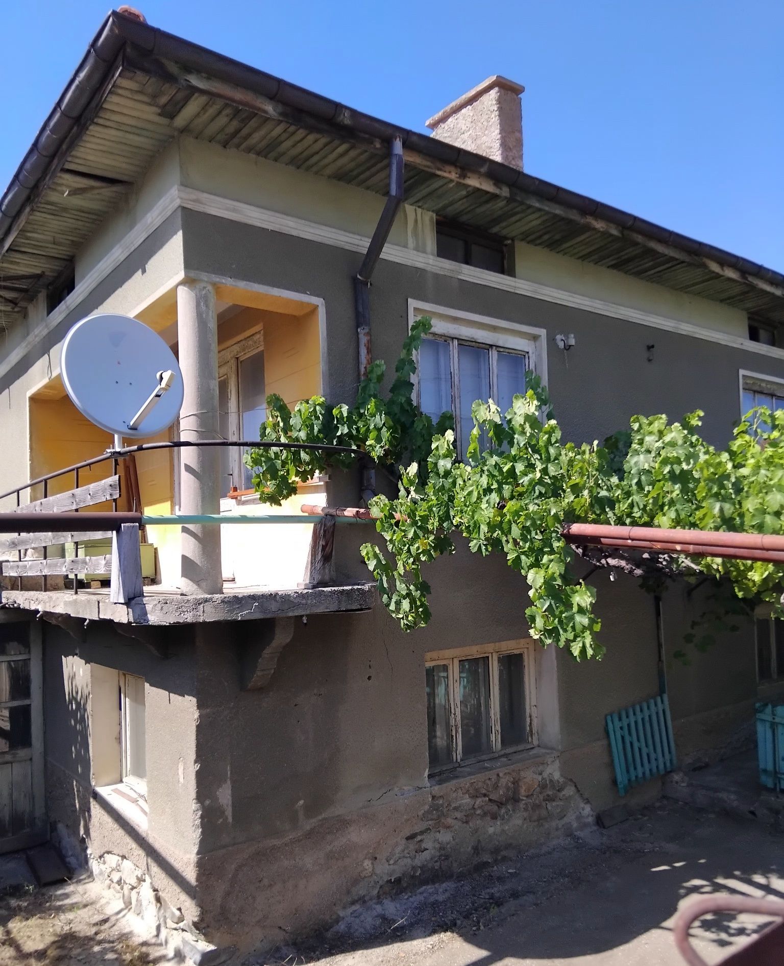 Продава къща в гр.Сапарева баня