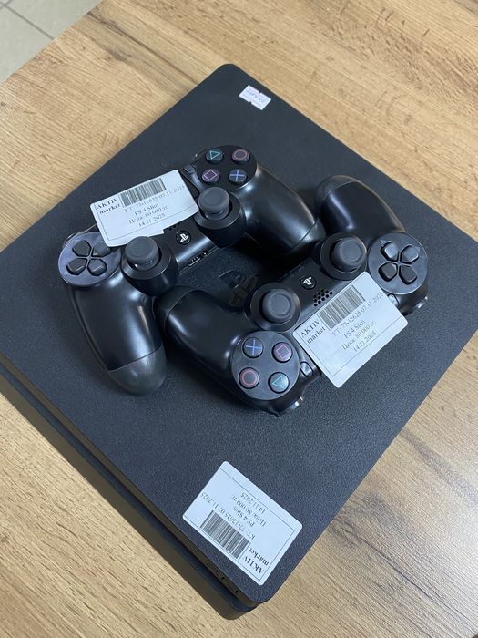 PlayStation 4 Slim Aktiv Lombard