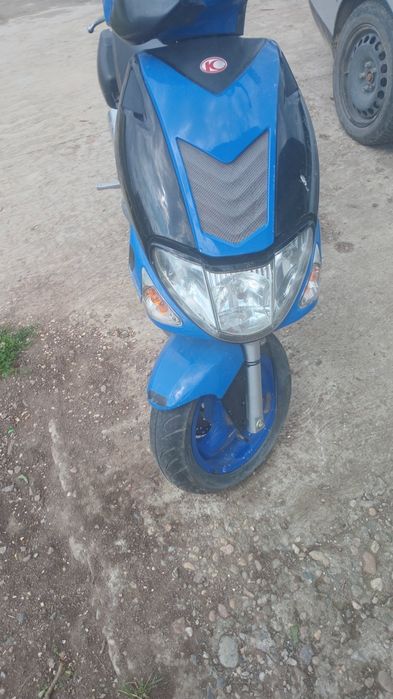 Vand scuter Kymco