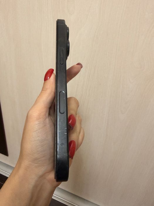 Продам iPhone 16 Pro 256гб