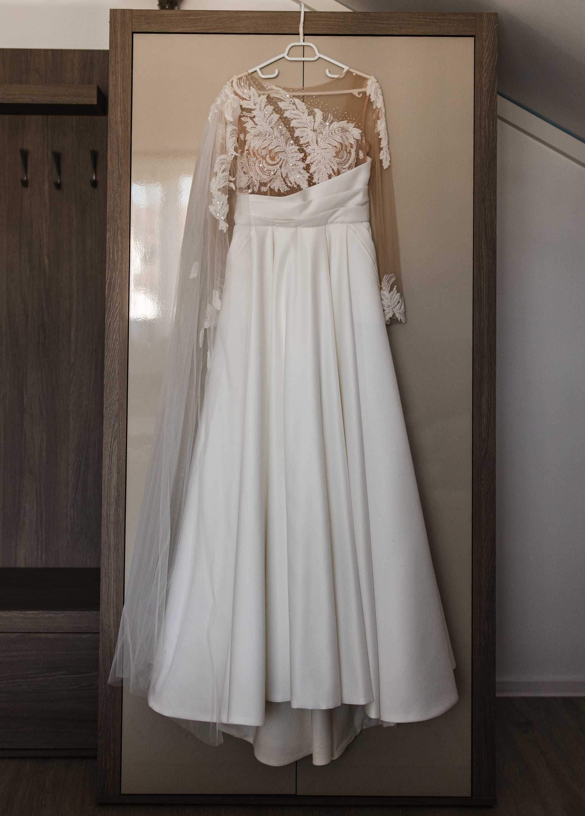 Vand rochie de mireasa