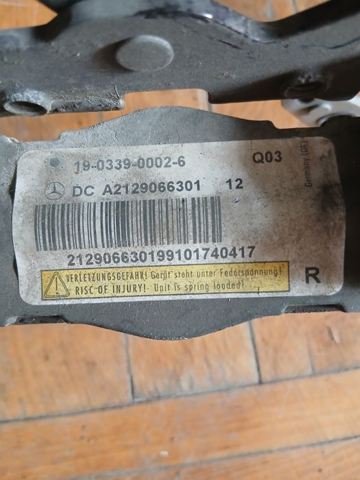 Balama capota motor dreapta MERCEDES-BENZ E-CLASS W212 2009 - > A21290