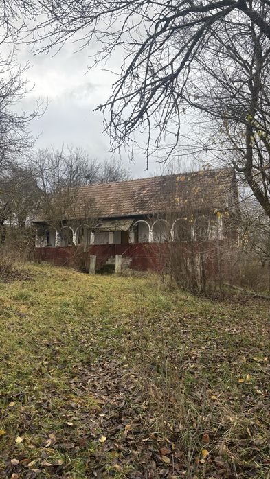 Vand casa cu teren 6400mp la 30km de Cluj-Napoca
