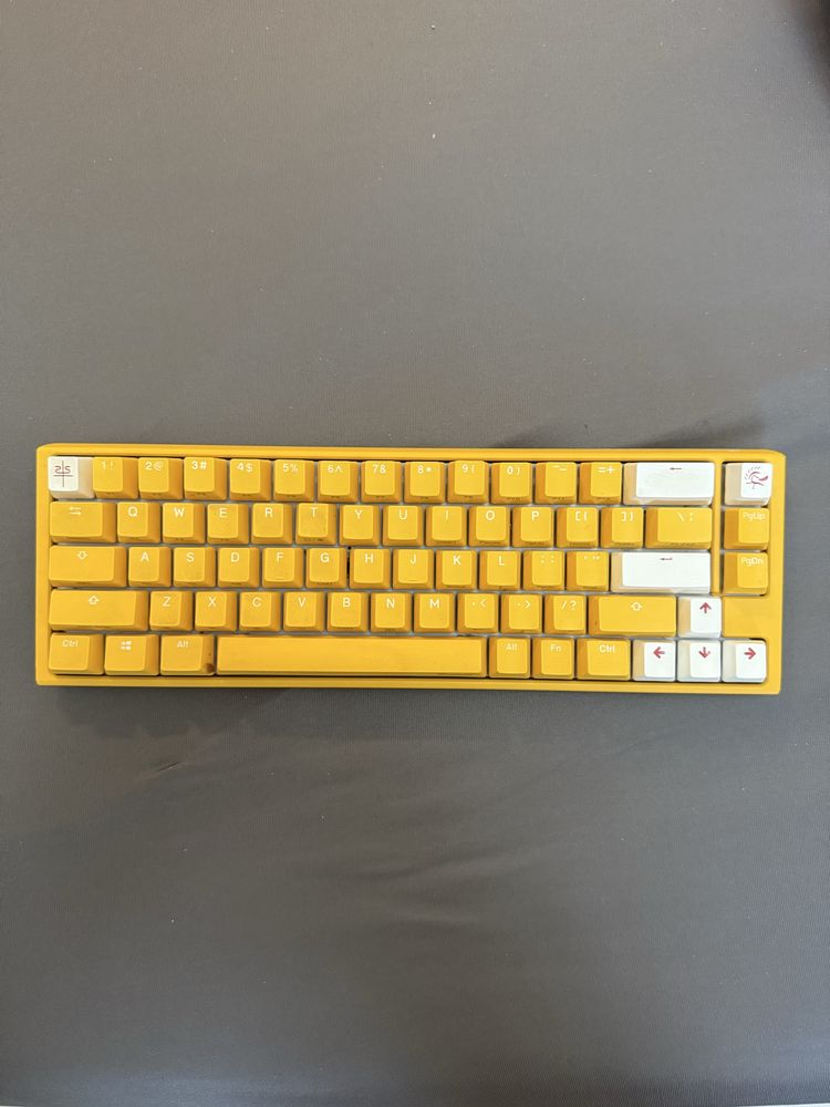 Гейминг клавиатура Ducky one two sf