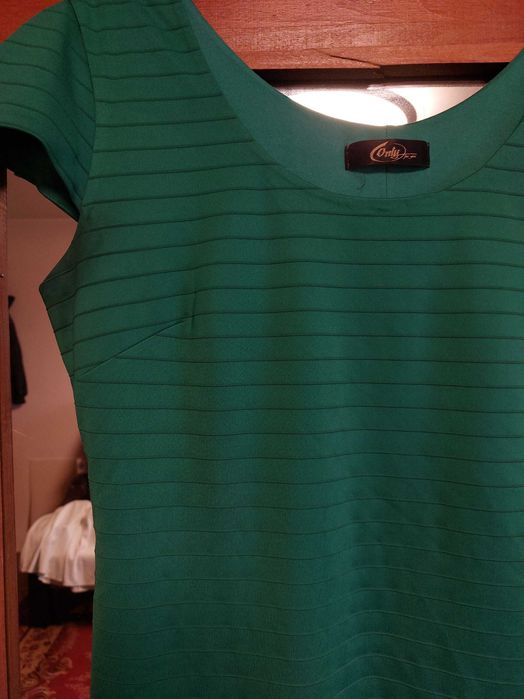 Vand rochii marimea 46