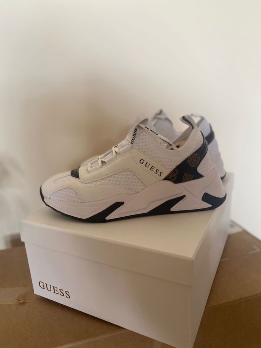 Guess - маратонки